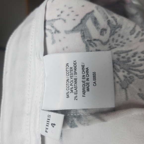 💥3 for $15💥Reitmans white floral skirt 4 petite - Picture 7 of 7